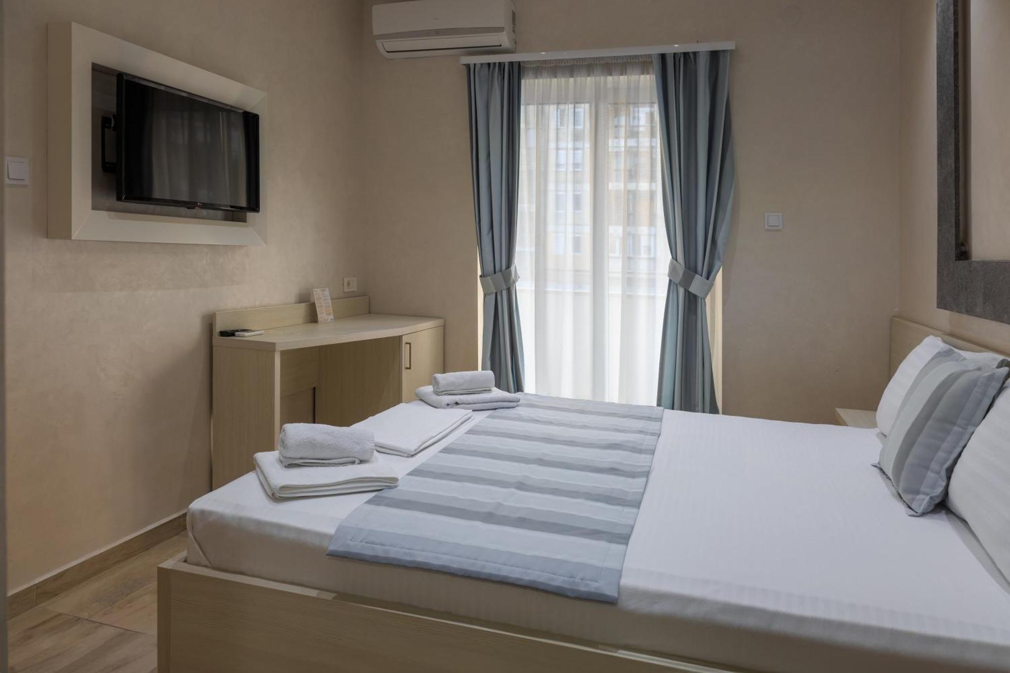 Hotel Maksim Herceg Novi Kültér fotó