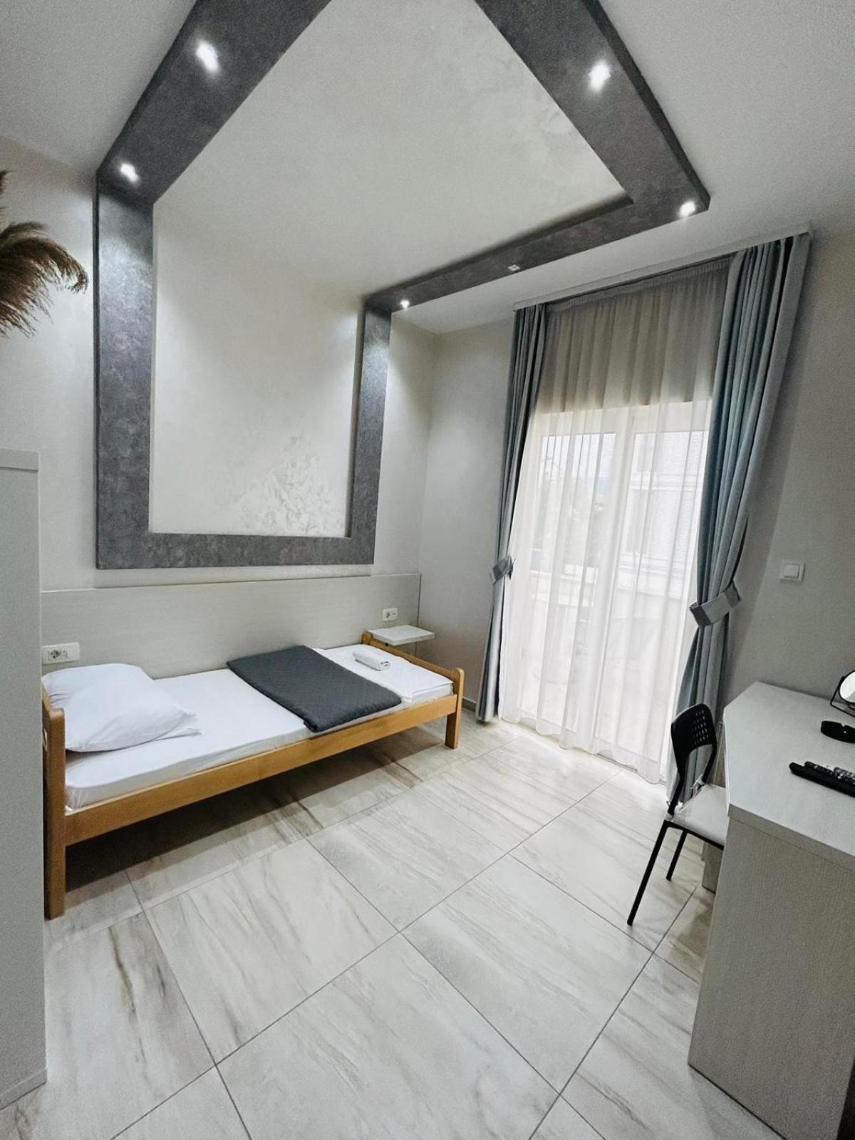 Hotel Maksim Herceg Novi Kültér fotó